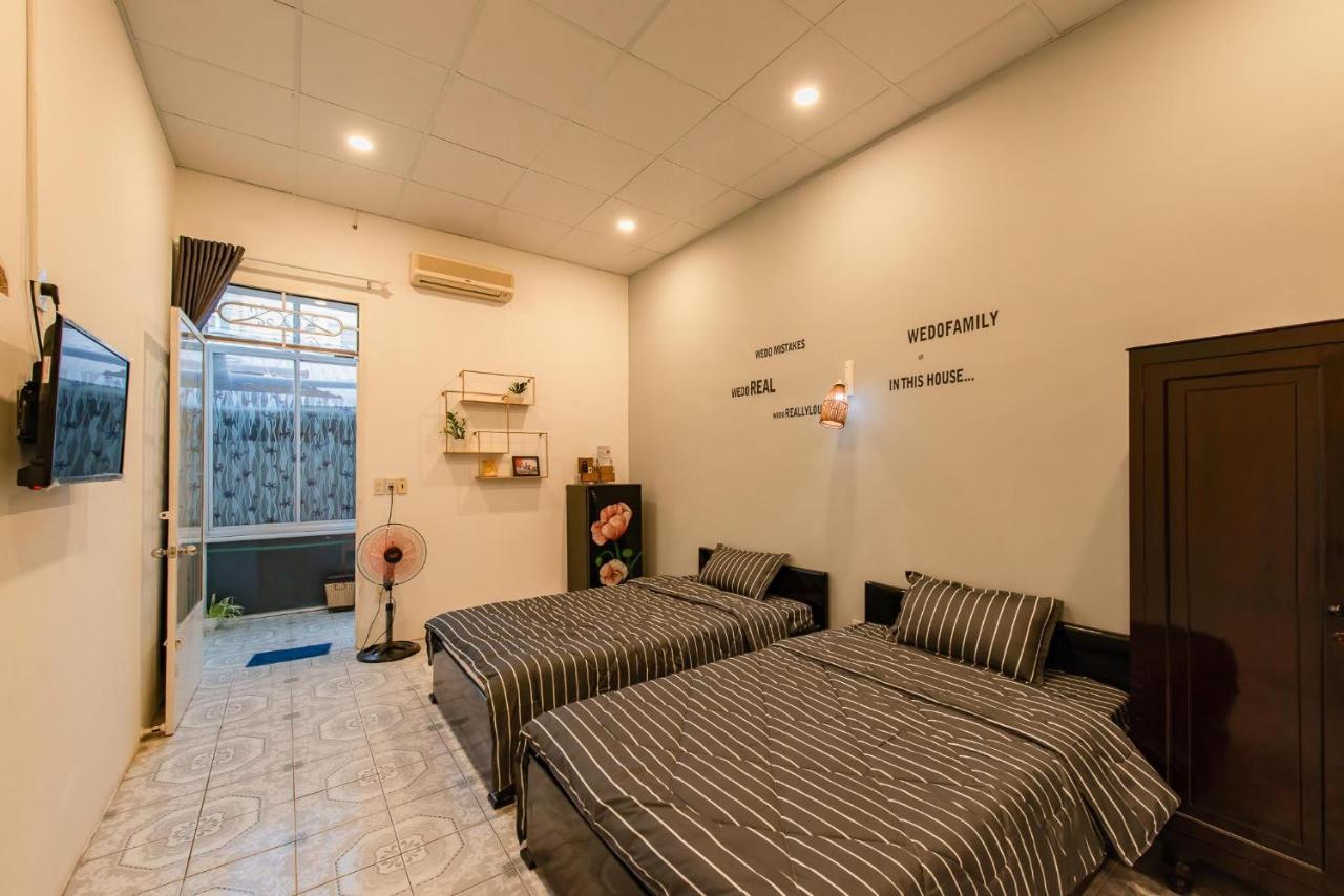 V3 Hostel Нячанг Экстерьер фото