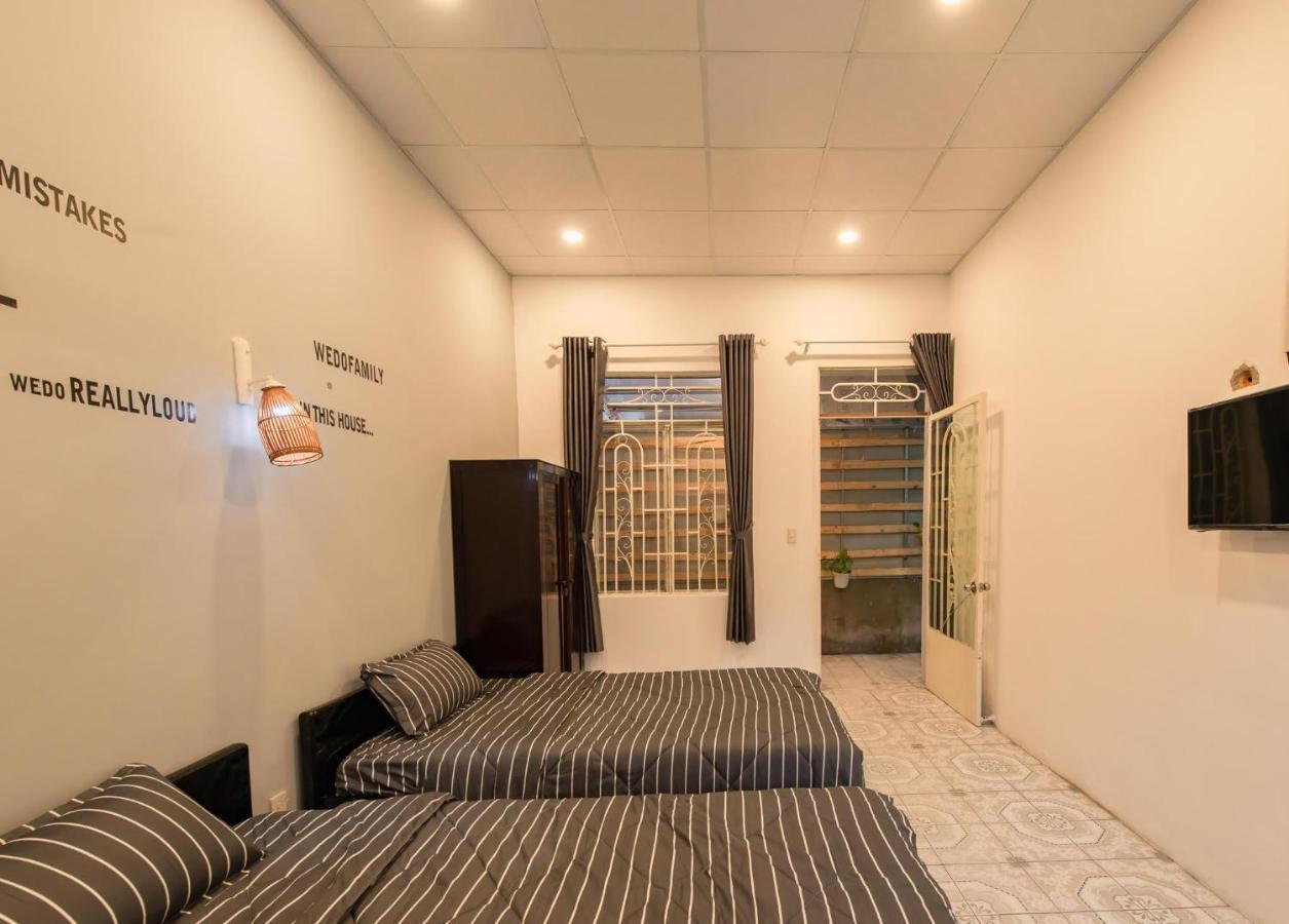V3 Hostel Нячанг Экстерьер фото